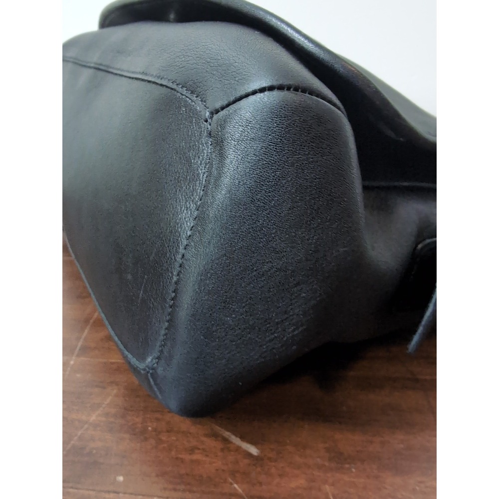 Coach Legacy Flap 9332 Vintage Flap Crossbody Black Leather - Picture 7 of 12